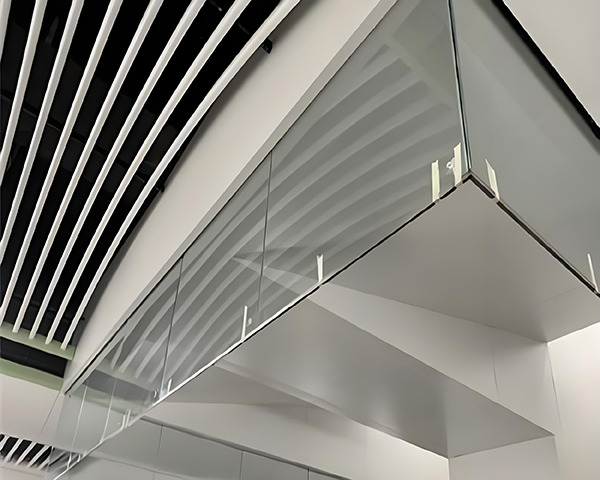 贵德玻璃贵德挡烟垂壁