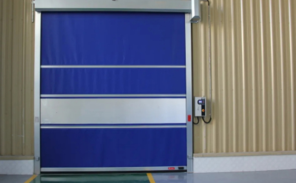 选择贵德快速贵德卷帘门时的注意事项