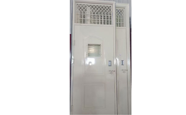 贵德学校教室门