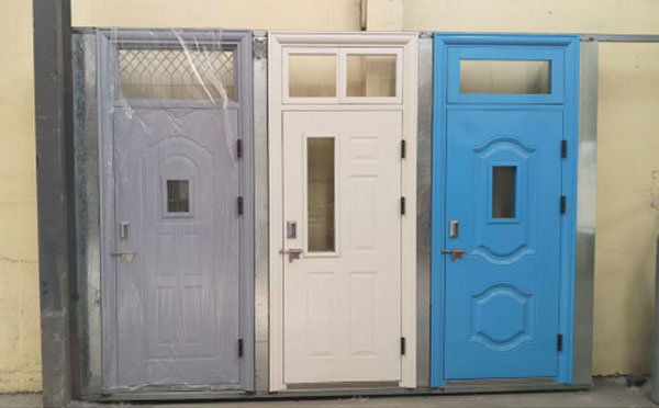 贵德学校教室门